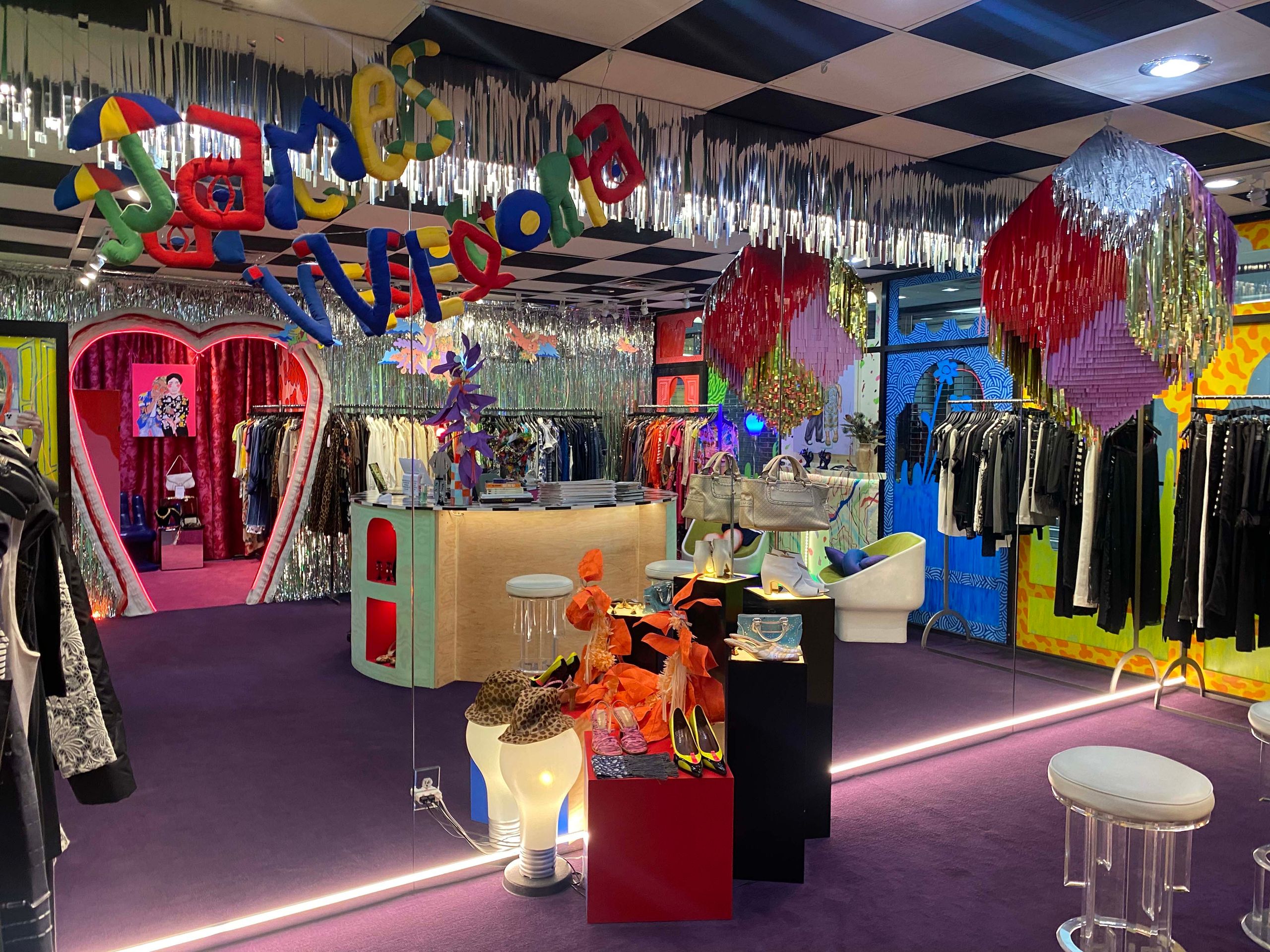 Top Luxury Shopping Streets in the USA You Absolutely Need to Explore for High-End Experiences