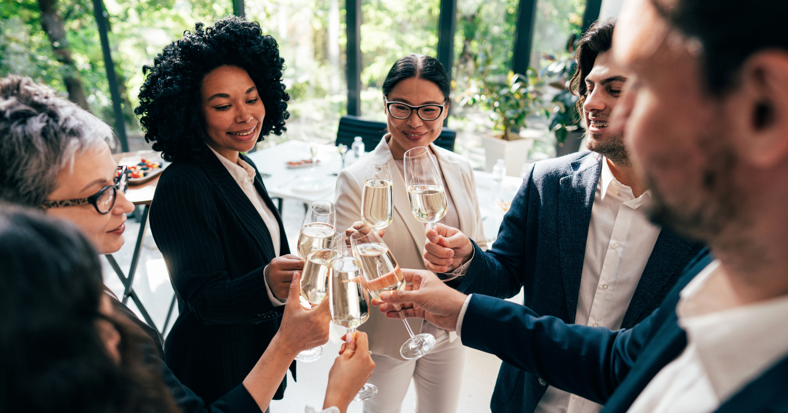 7 Compelling Reasons Why America’s Ultra-Wealthy Are Choosing Experiences Over Possessions